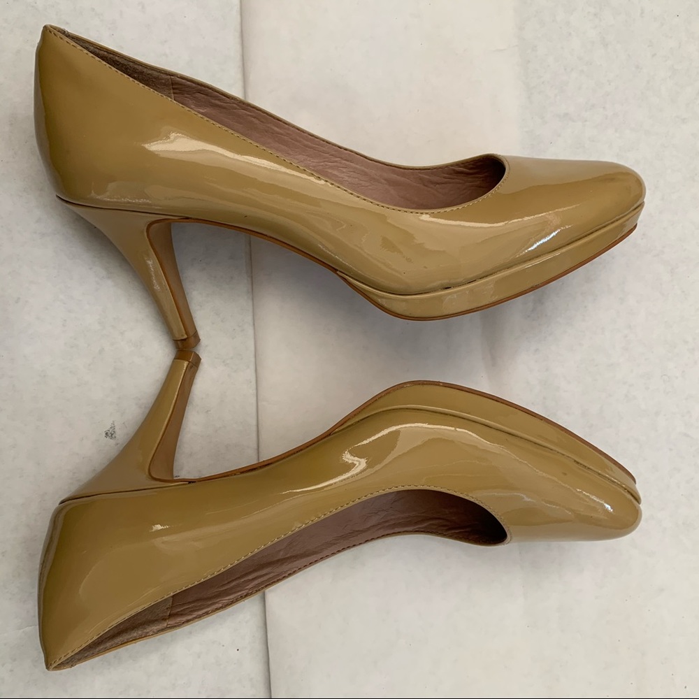 Vince Camuto Tan Heels Beige Flirty Nude W 7 - Picture 2 of 10